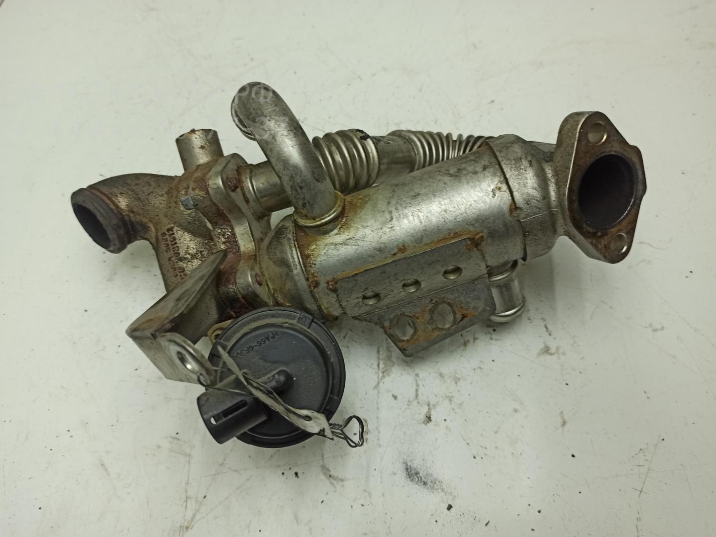 Тройник вентиляции картерных газов