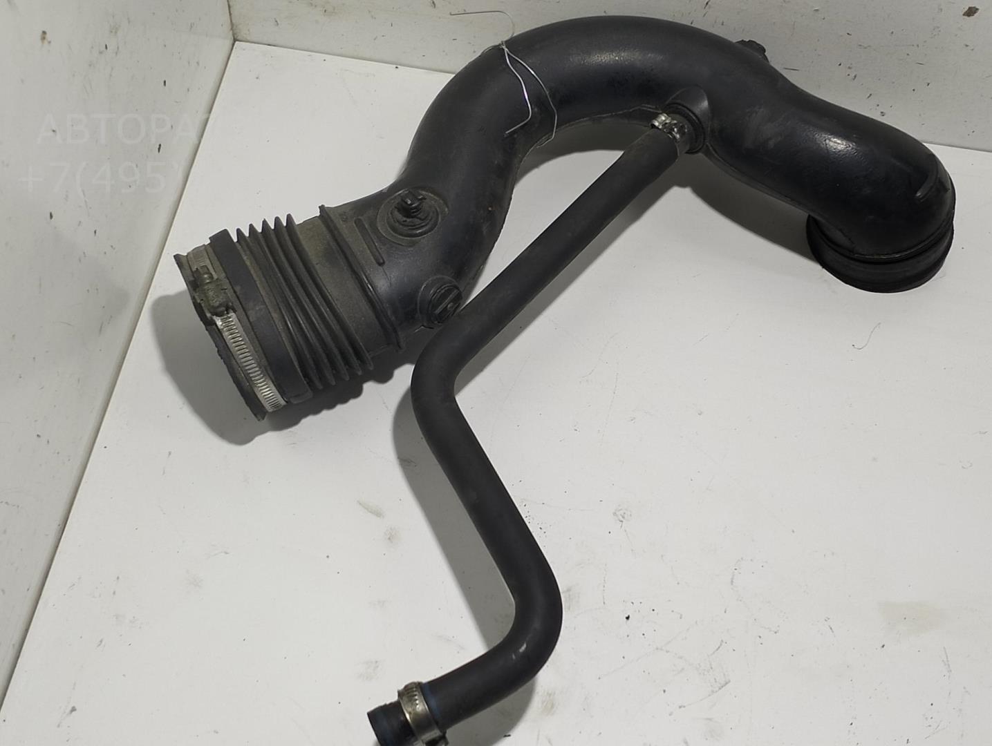 Патрубок воздушного фильтра