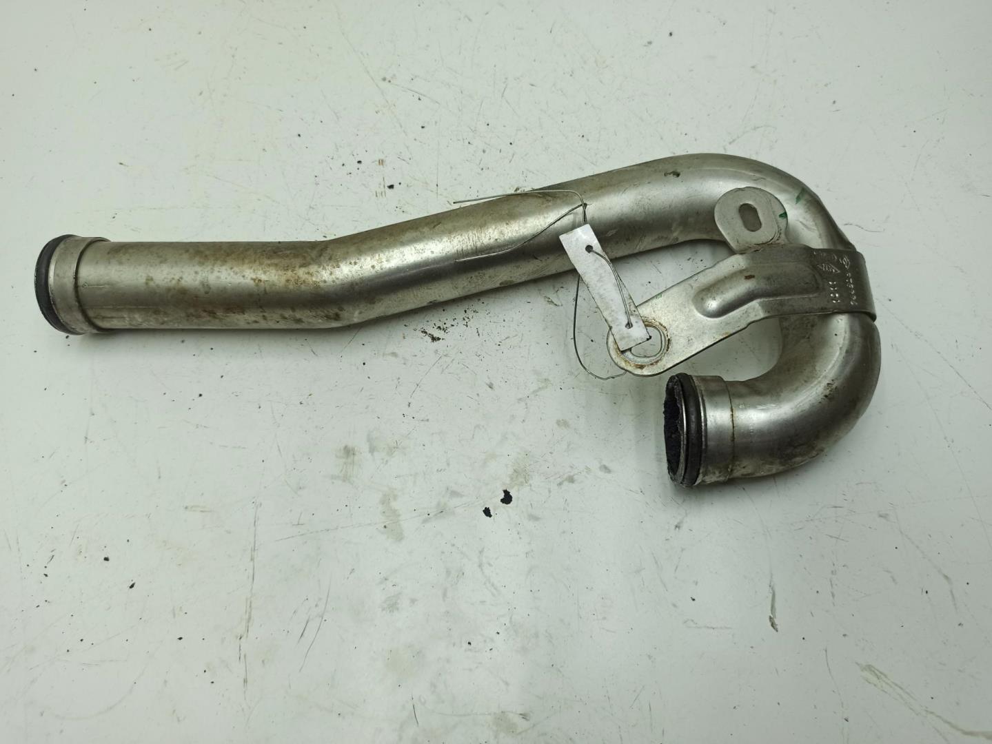 Трубка картерных газов