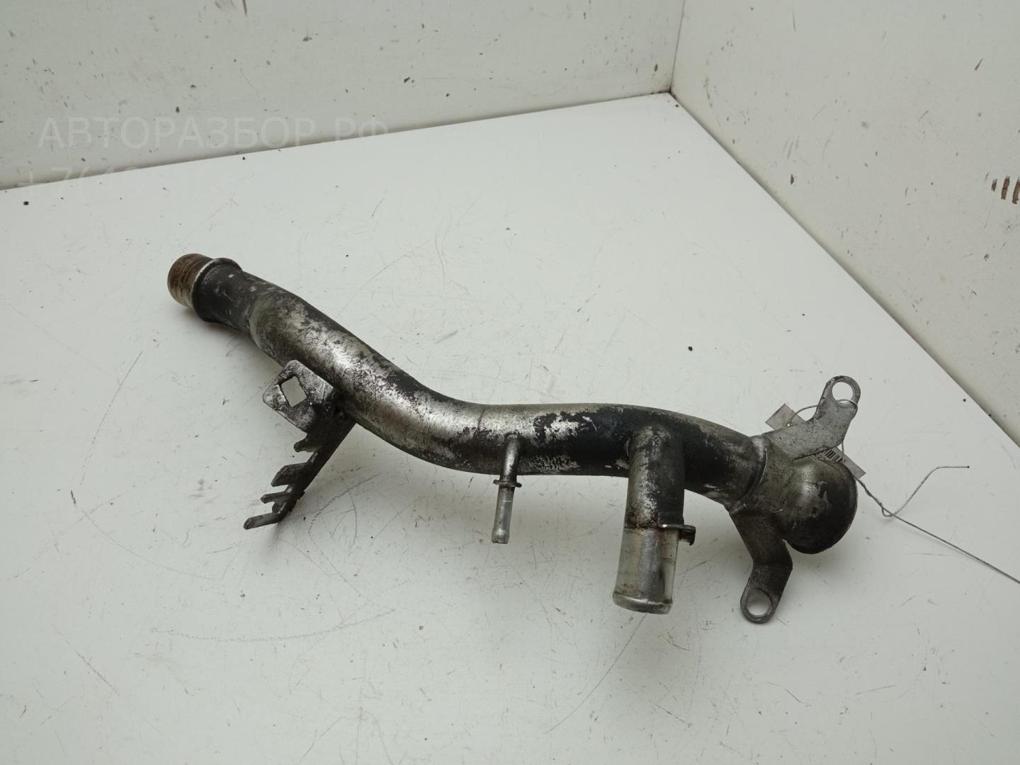 Маслозаливная горловина