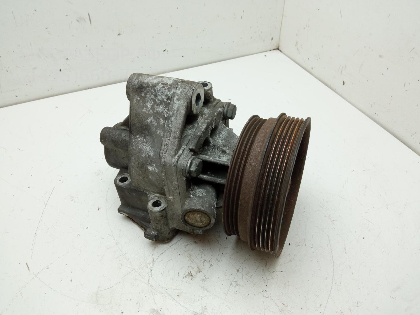 Насос водяной (помпа)