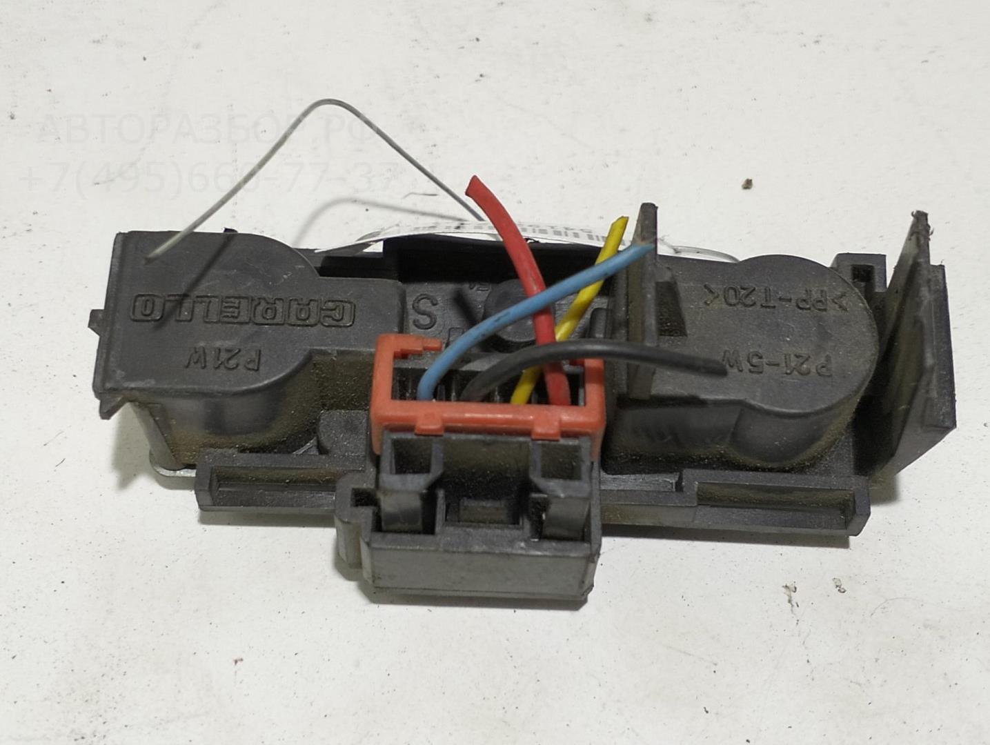 Плата заднего фонаря левого