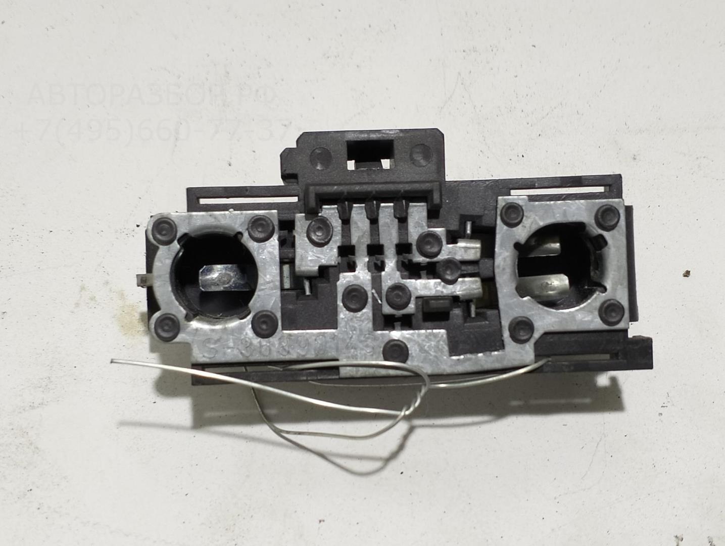 Плата заднего фонаря левого