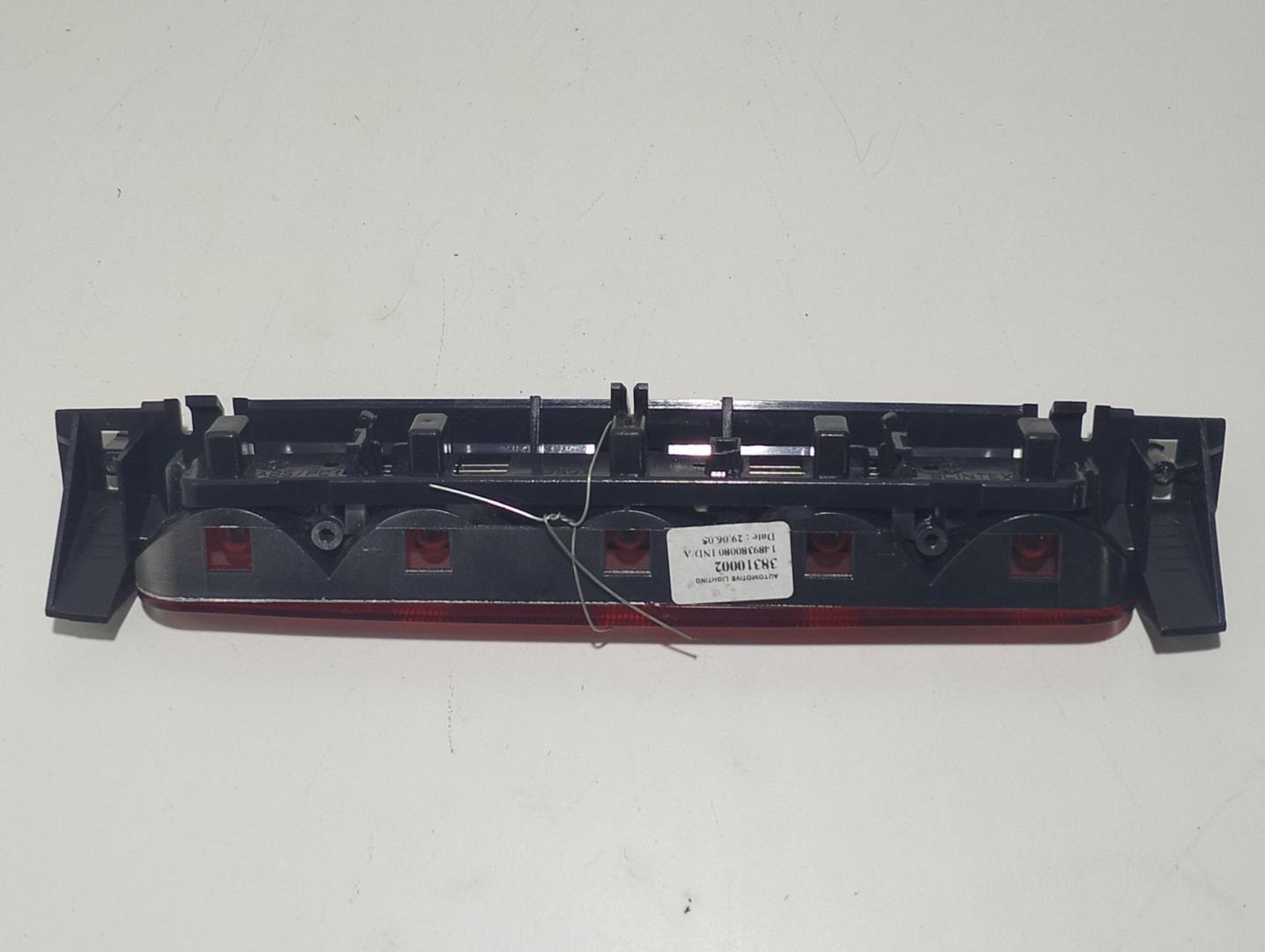 Фонарь задний (стоп сигнал)