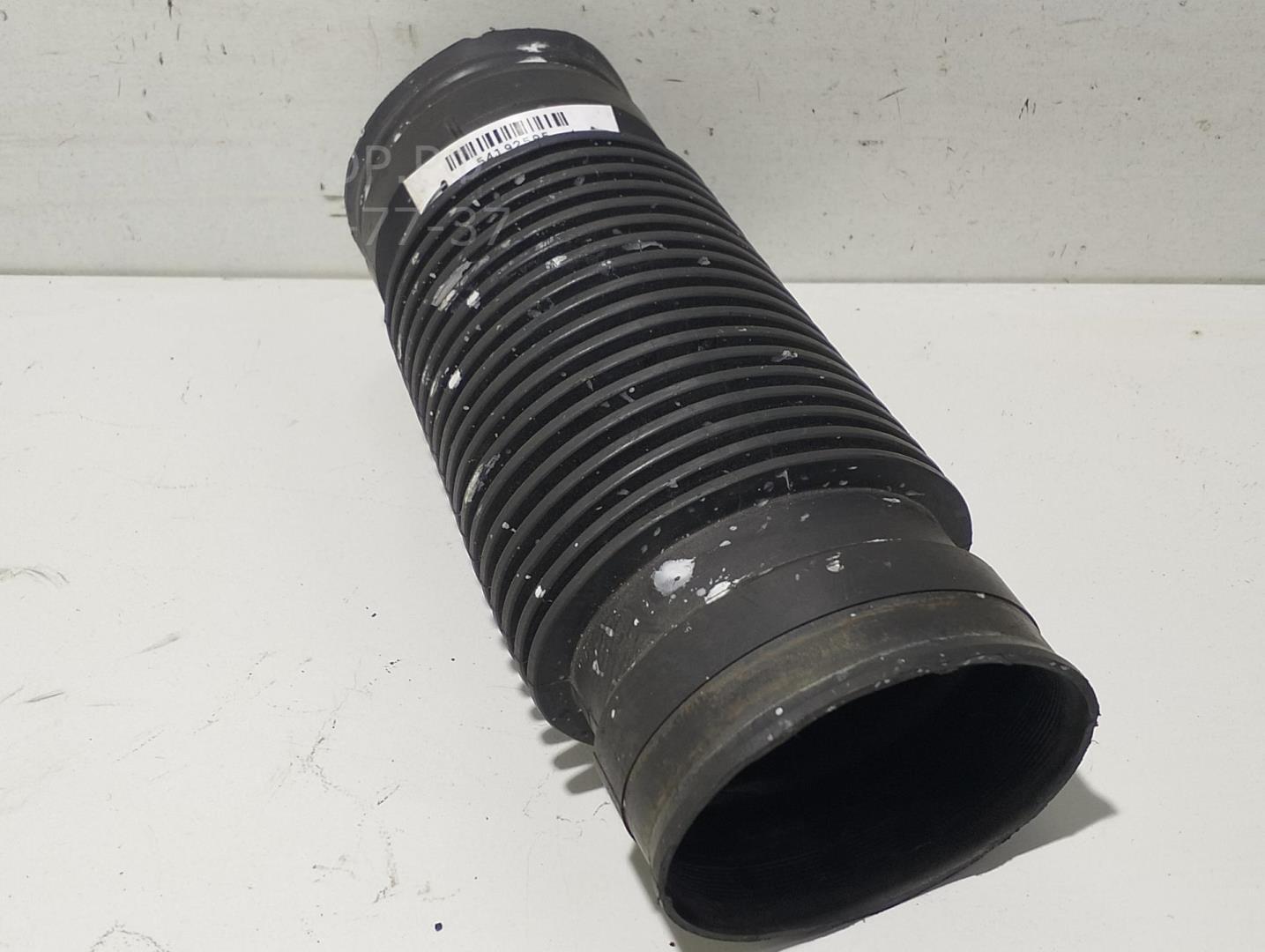 Трубка топливная