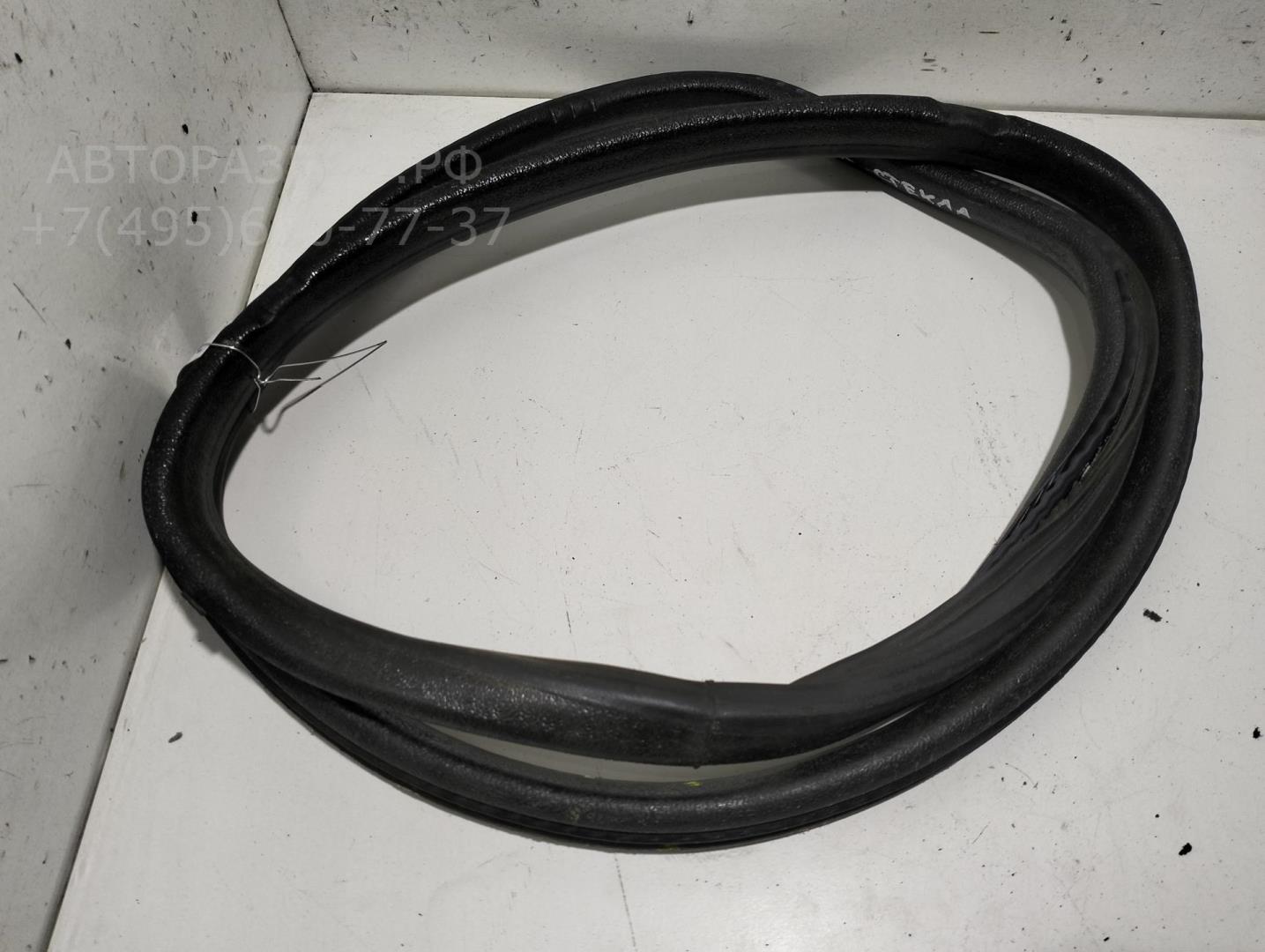 Уплотнитель двери