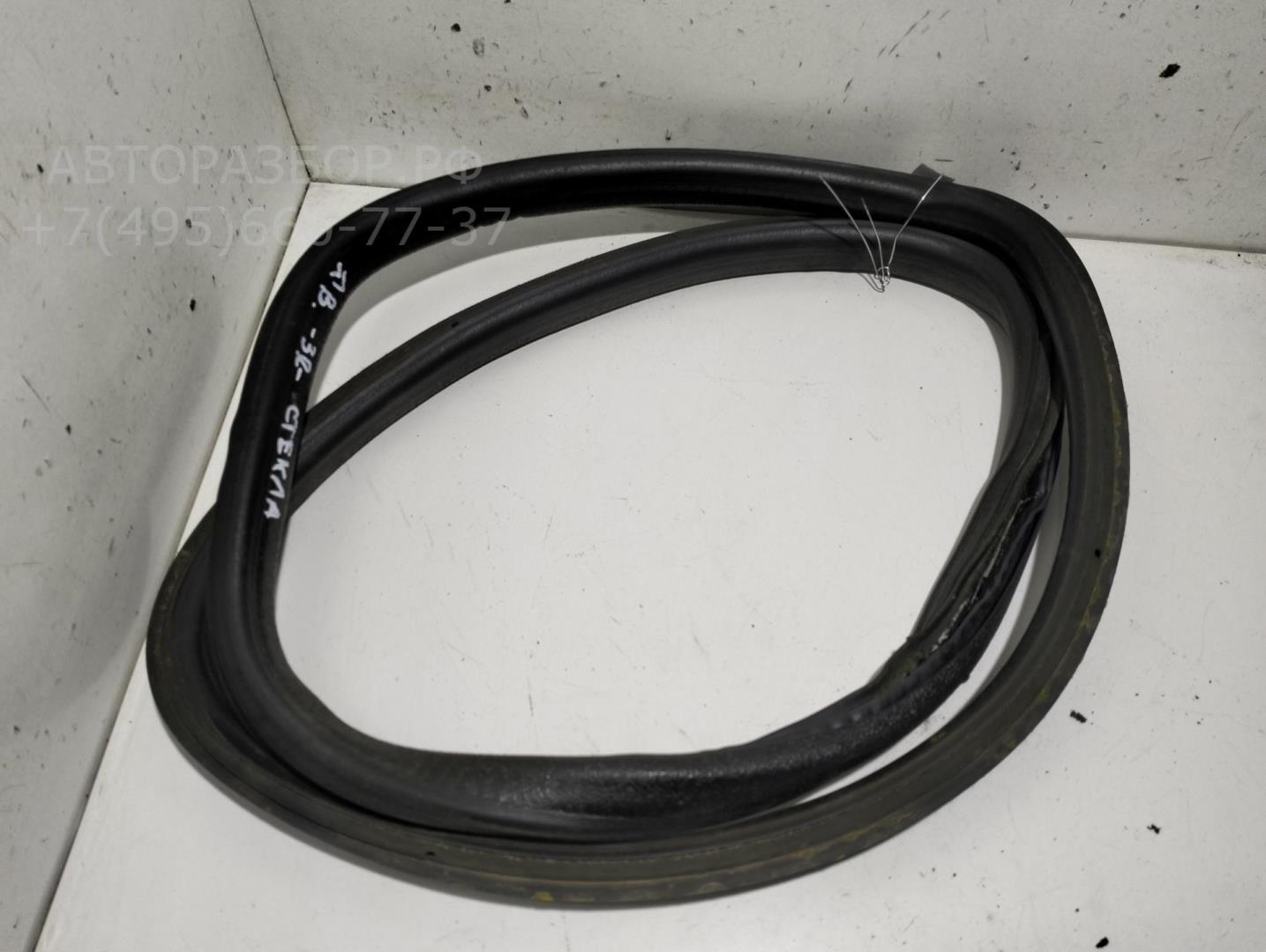 Уплотнитель двери