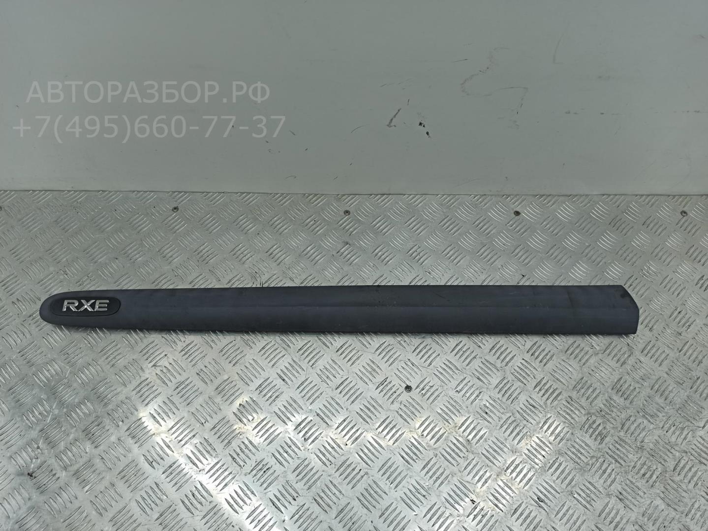 Молдинг двери передней левой