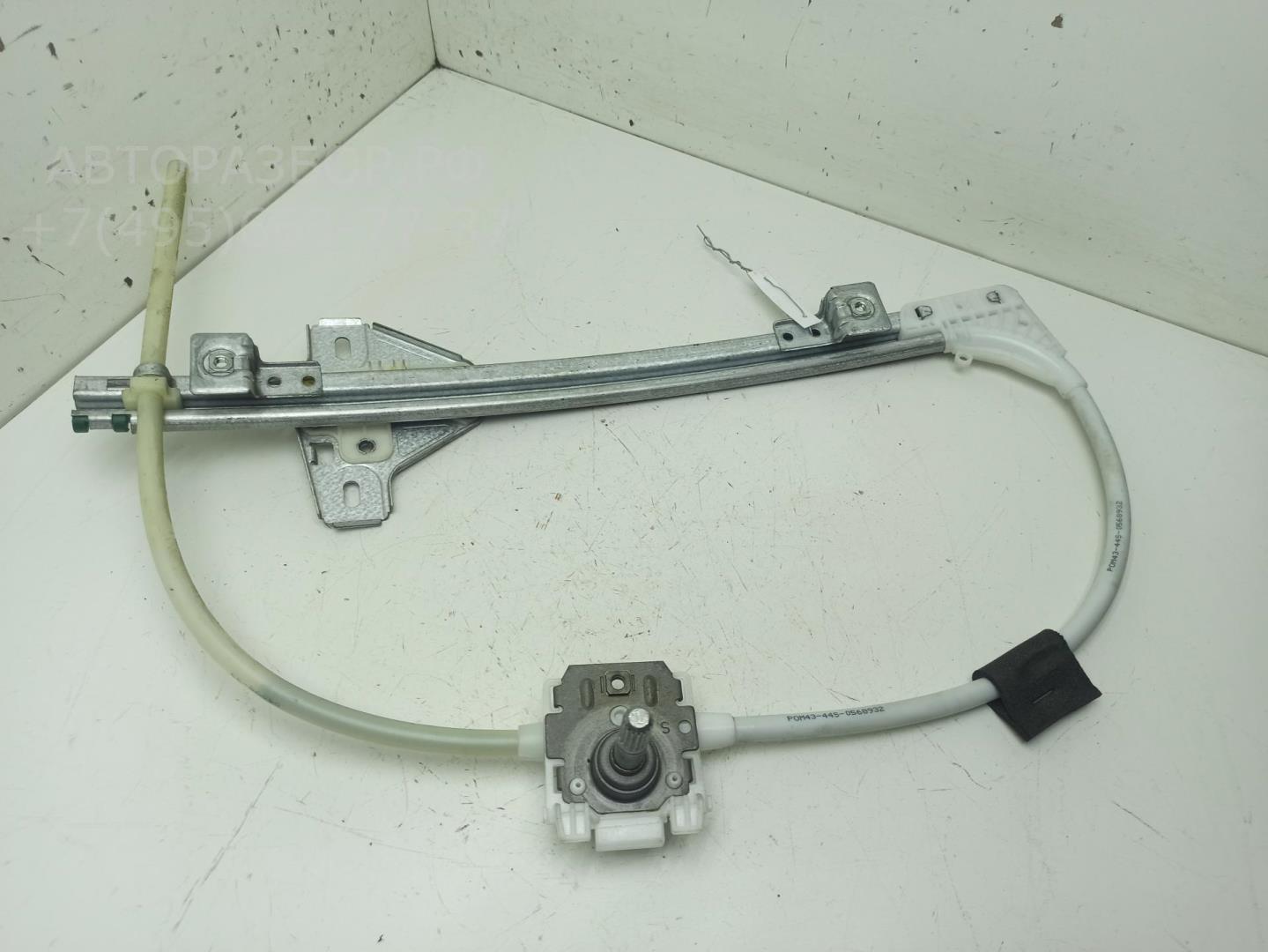 Стеклоподъемник механ. задний левый