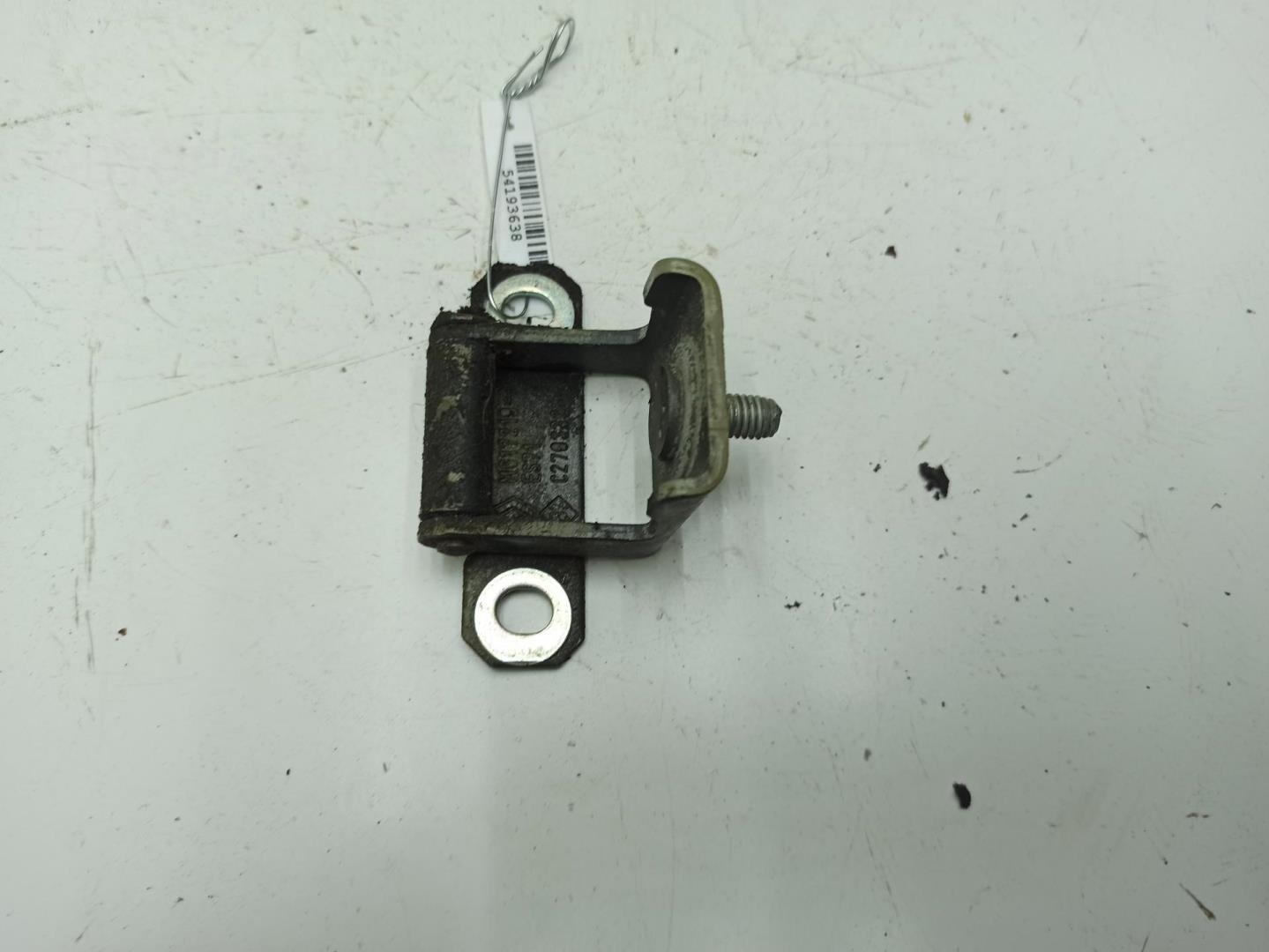 Петля крышки багажника