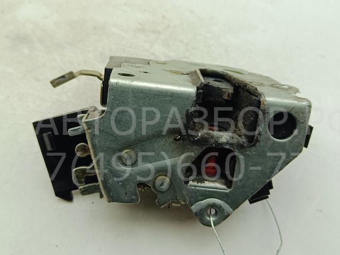 Замок двери задней правой