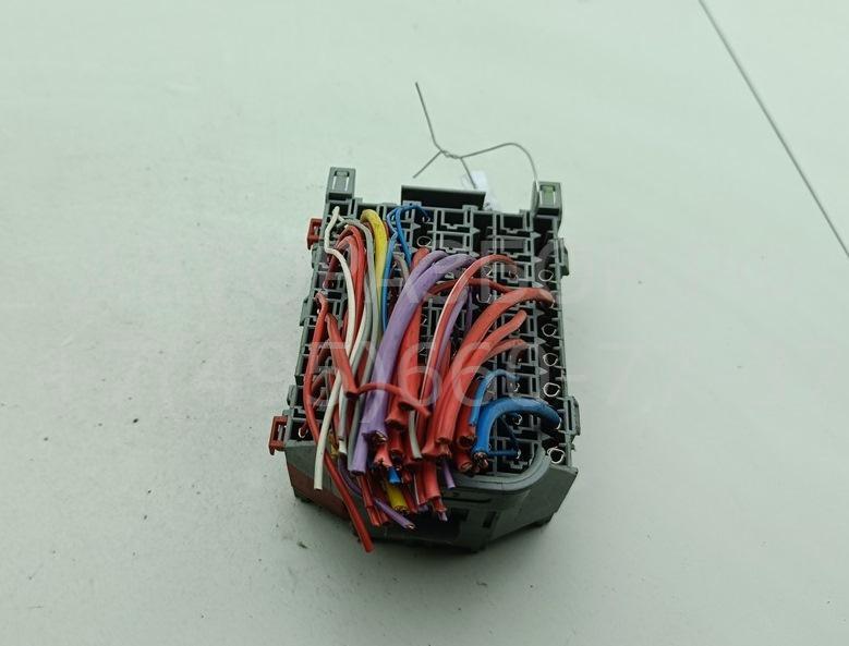 Блок предохранителей