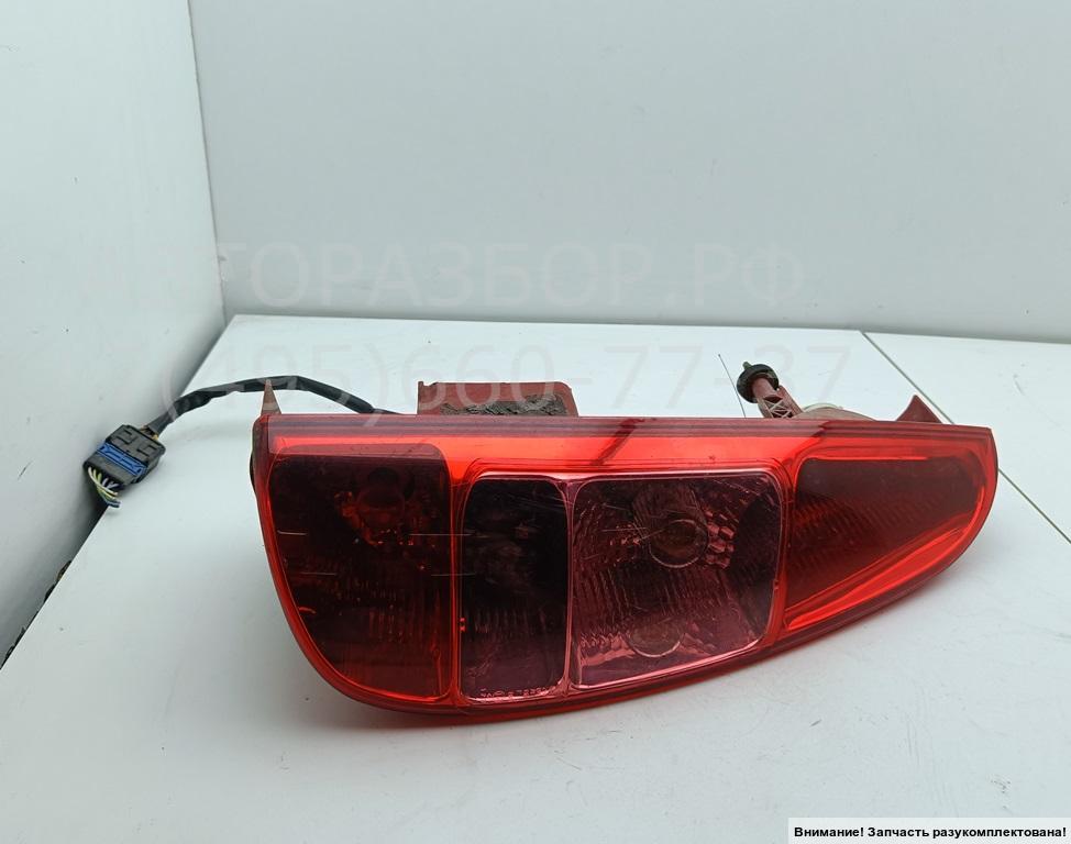 Фонарь задний левый