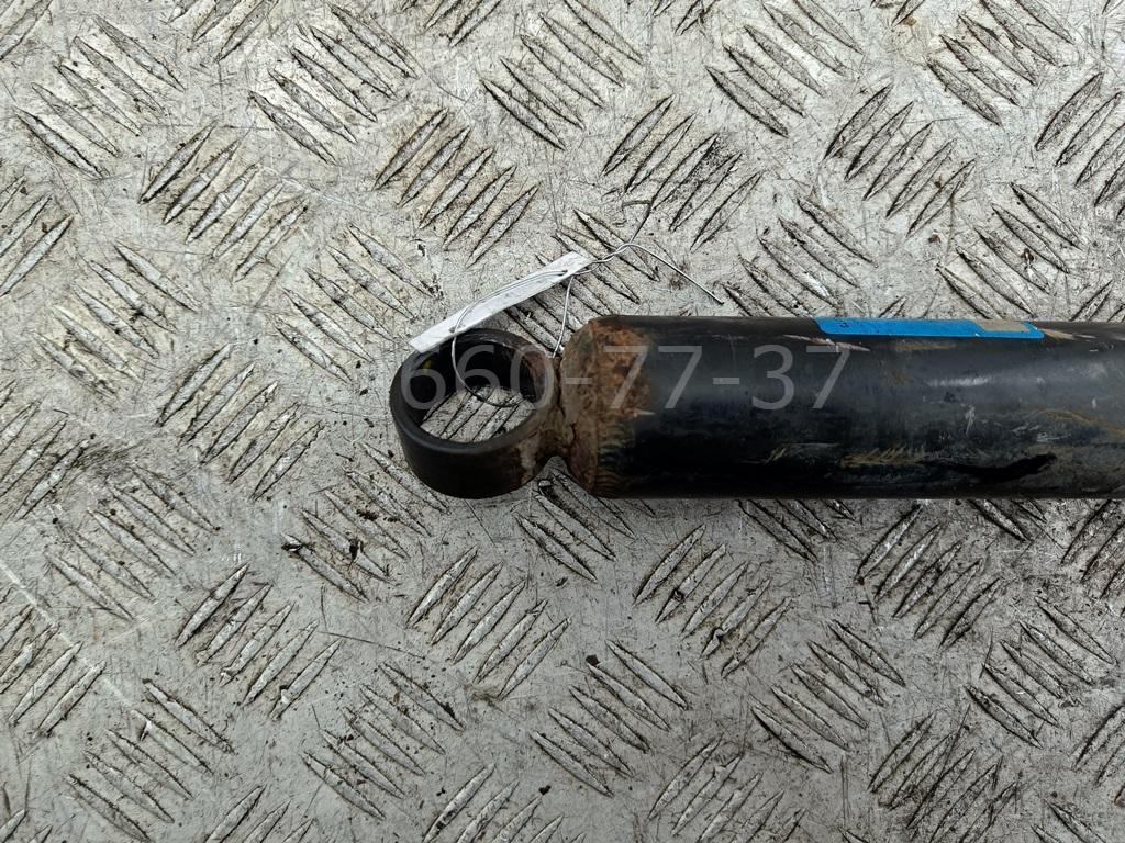 Амортизатор передний левый