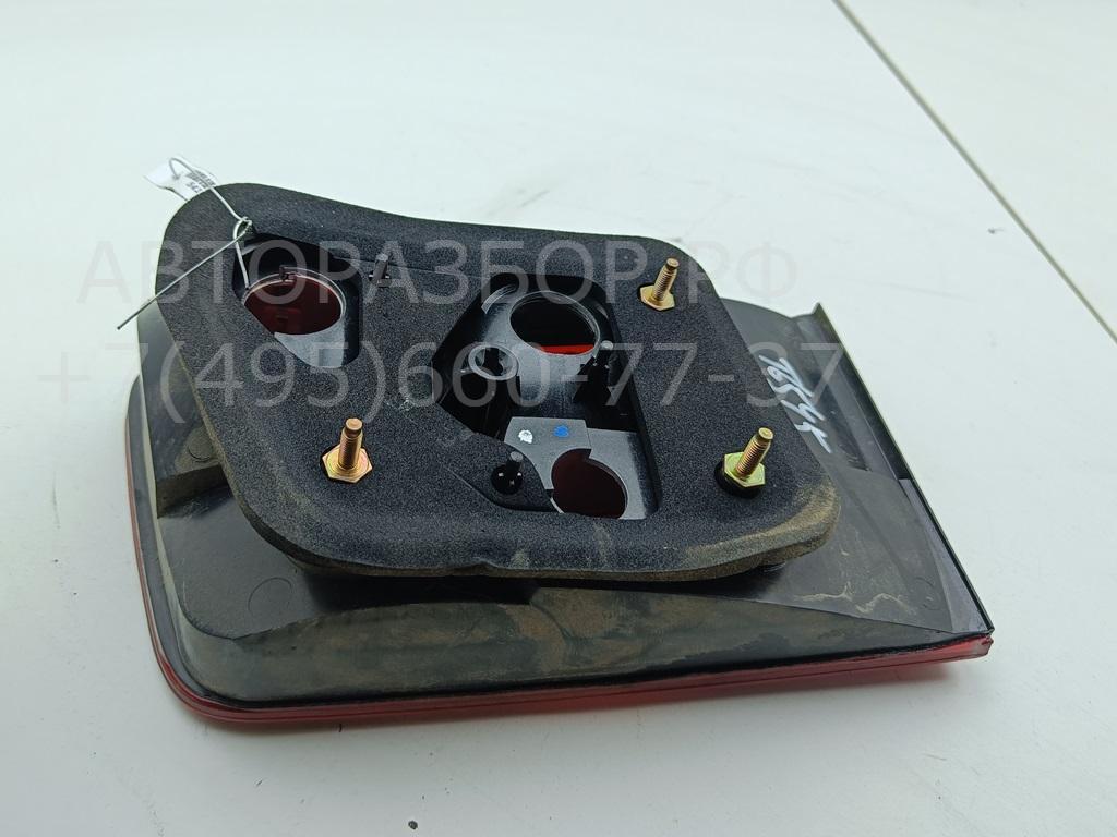 Фонарь задний внутренний правый