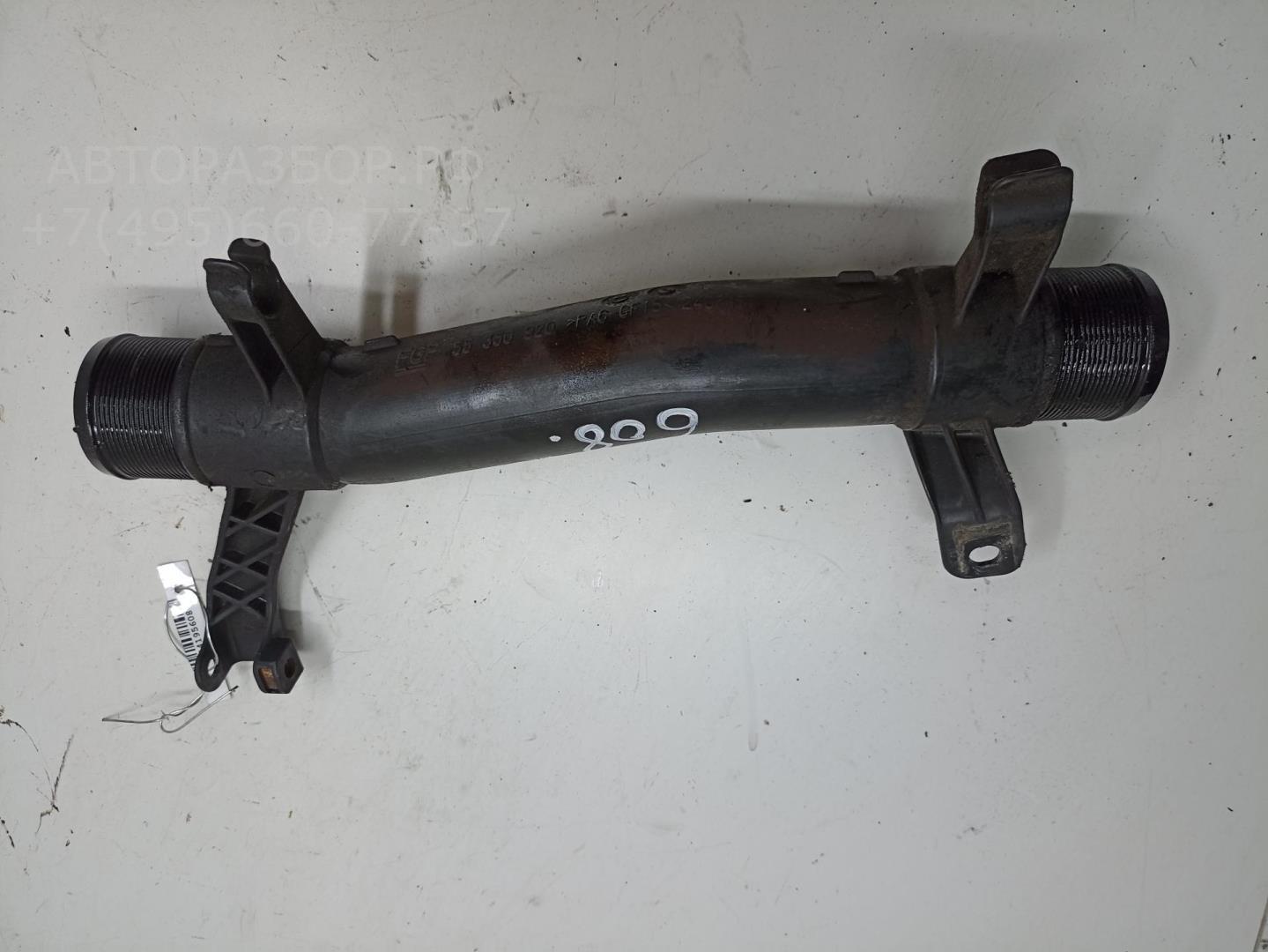 Патрубок интеркулера