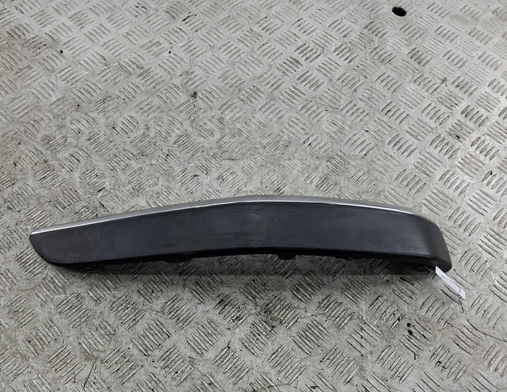 Молдинг заднего бампера левый