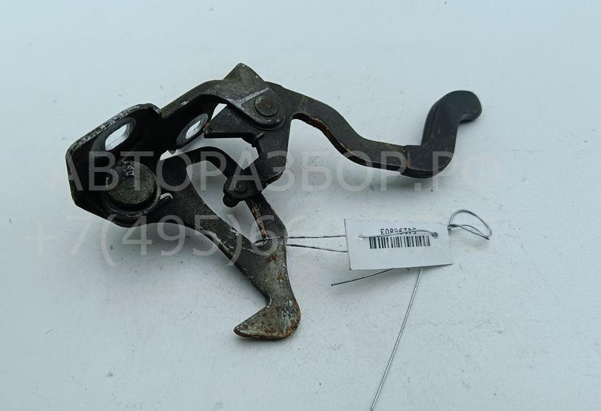 Ручка открывания капота