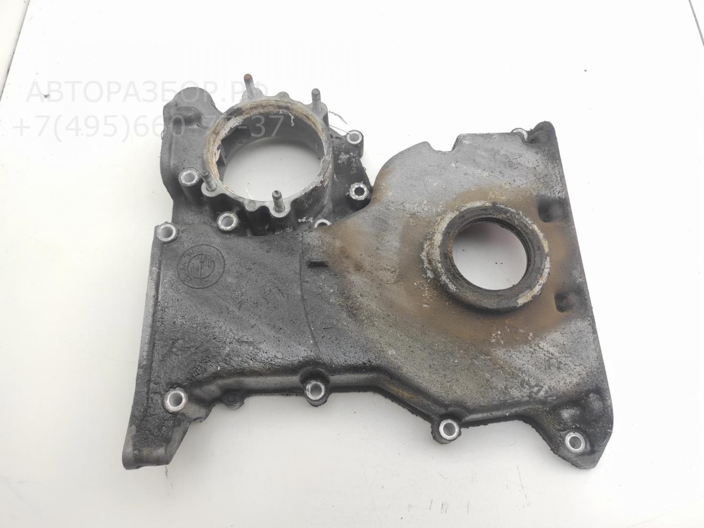 Крышка двигателя передняя