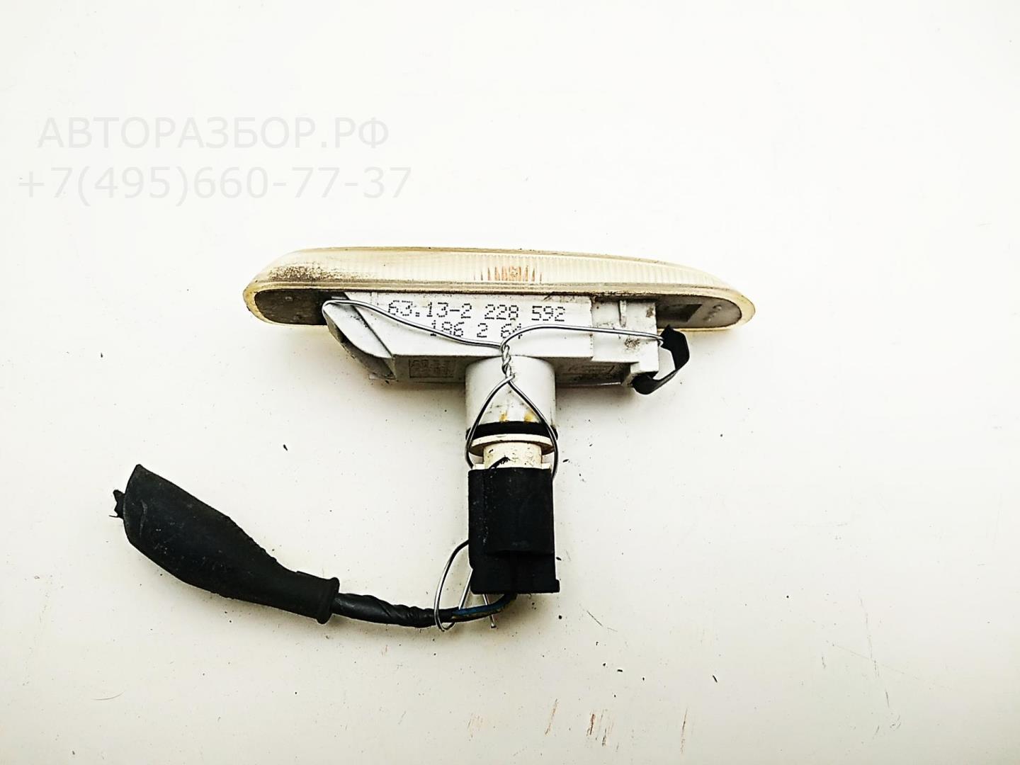 Указатель поворота правый