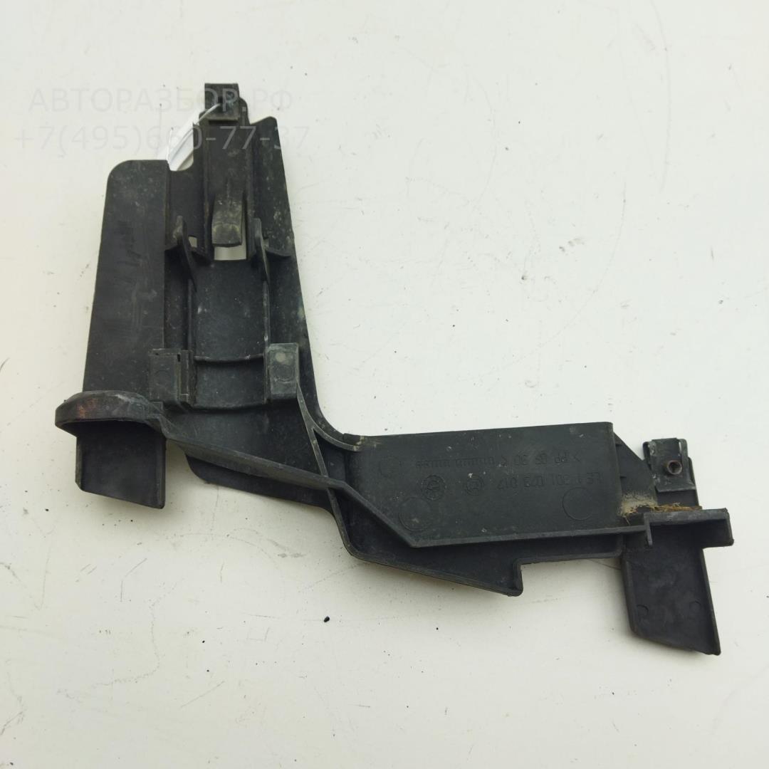 Крепеж фары