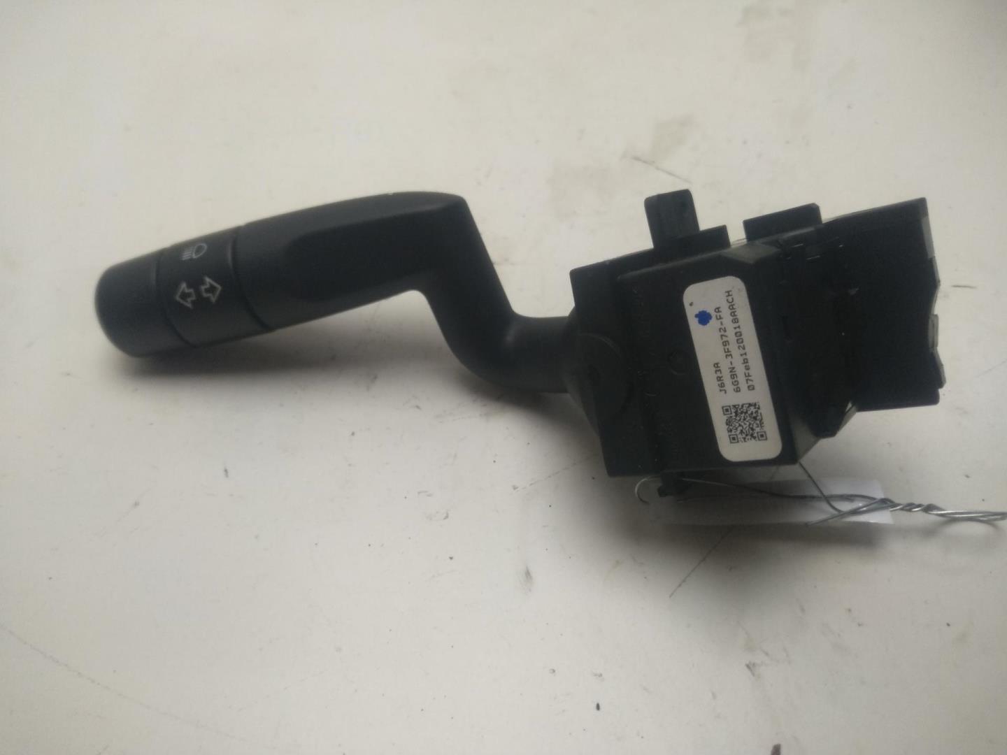 Переключатель поворотов подрулевой