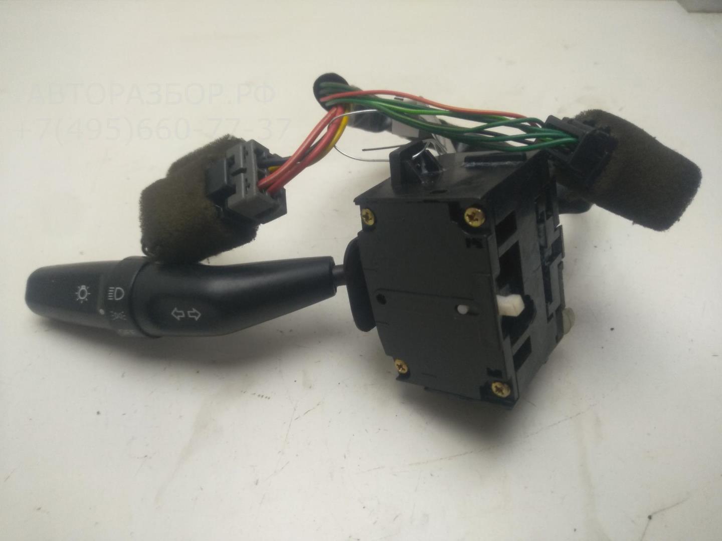 Переключатель поворотов подрулевой