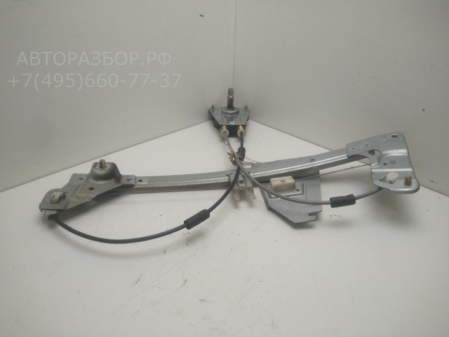 Стеклоподъемник механ. задний правый