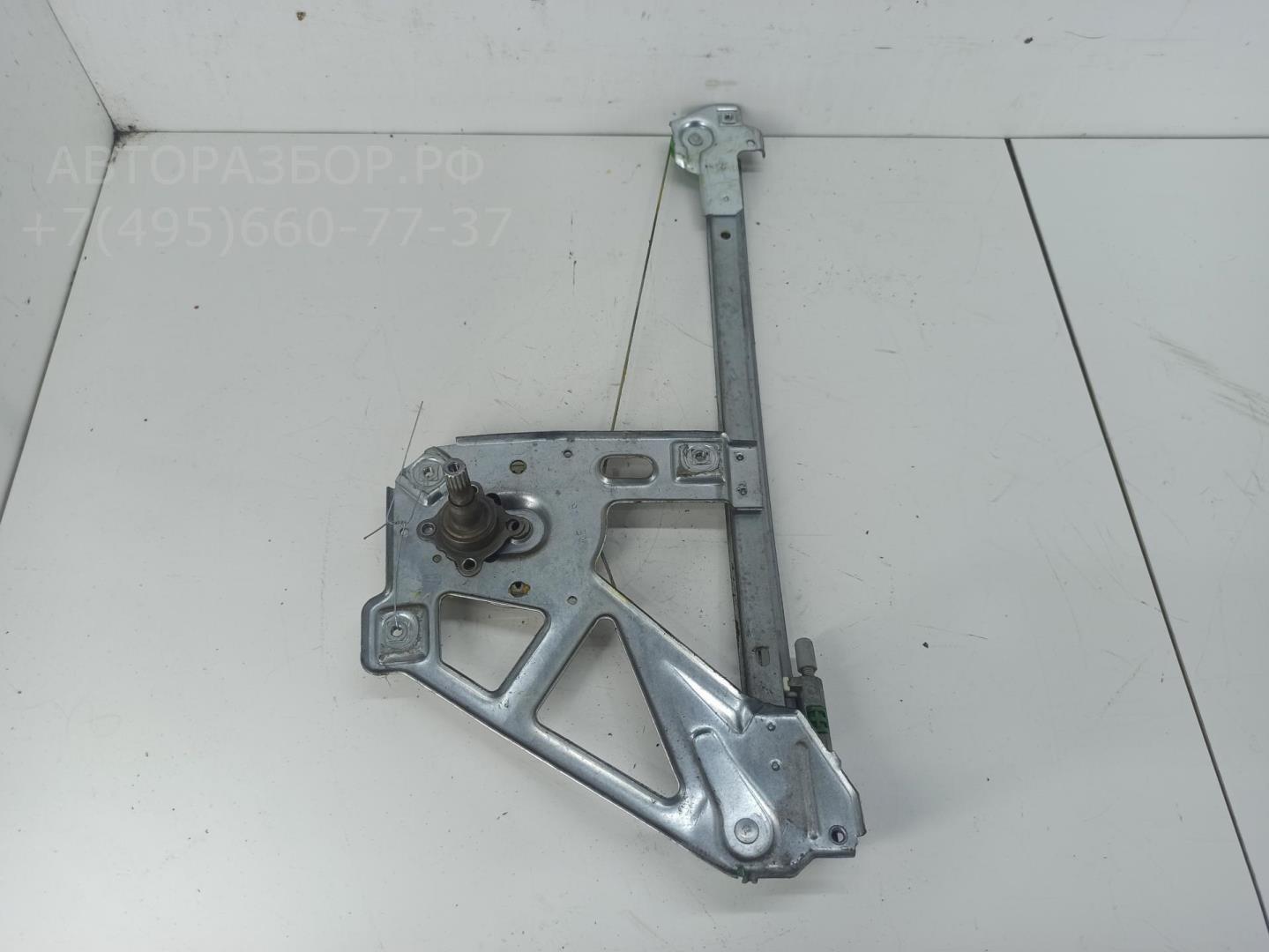 Стеклоподъемник механ. задний правый