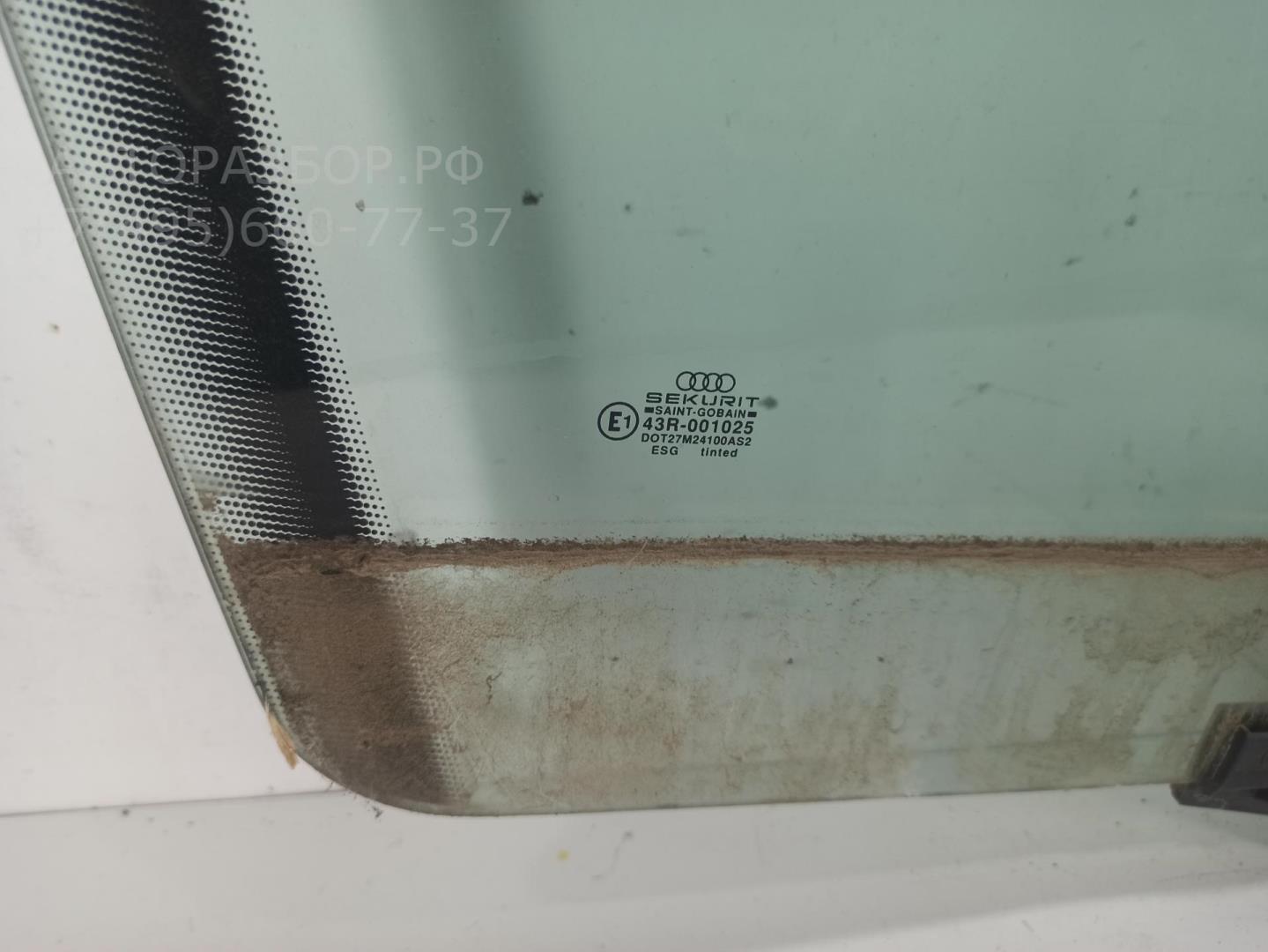 Стекло двери передней правой