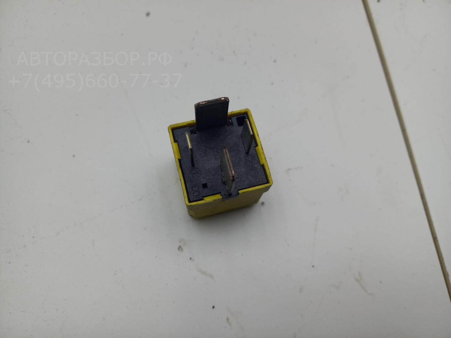 Реле топливного насоса