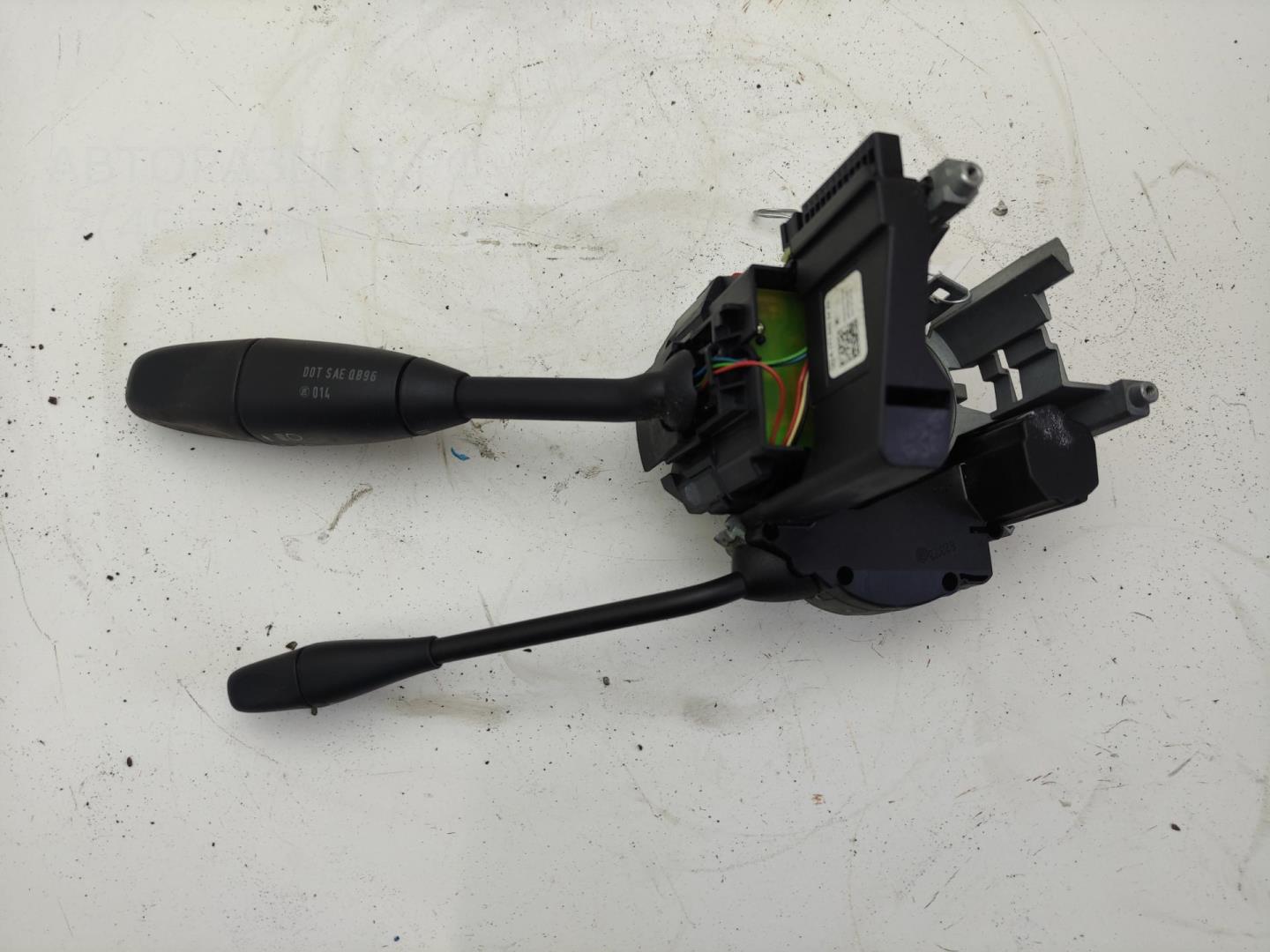 Переключатель подрулевой