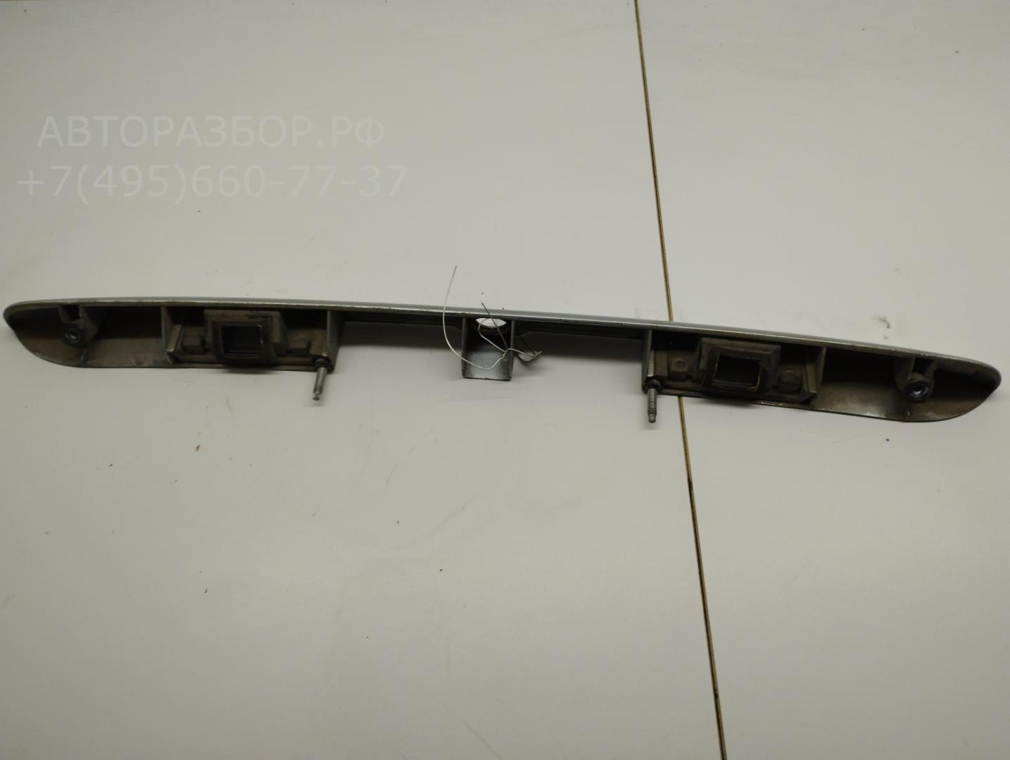 Накладка крышки багажника