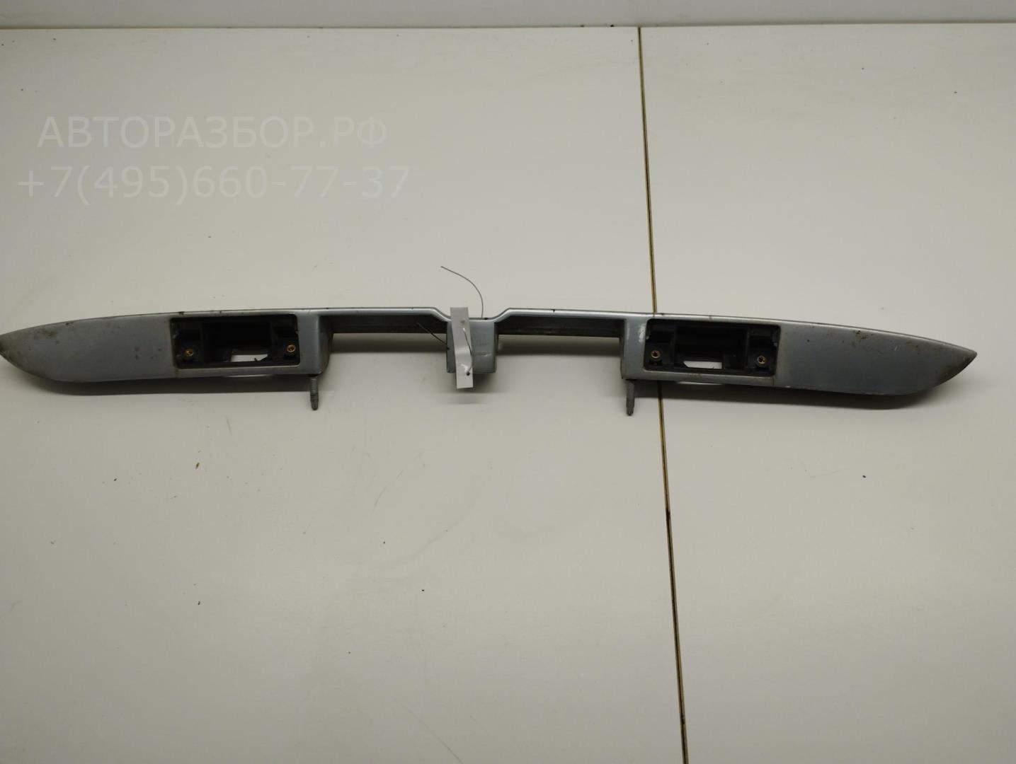 Накладка крышки багажника