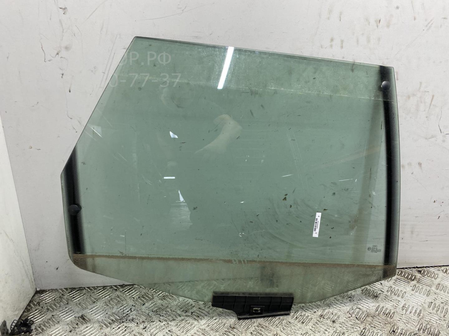 Стекло двери задней правой