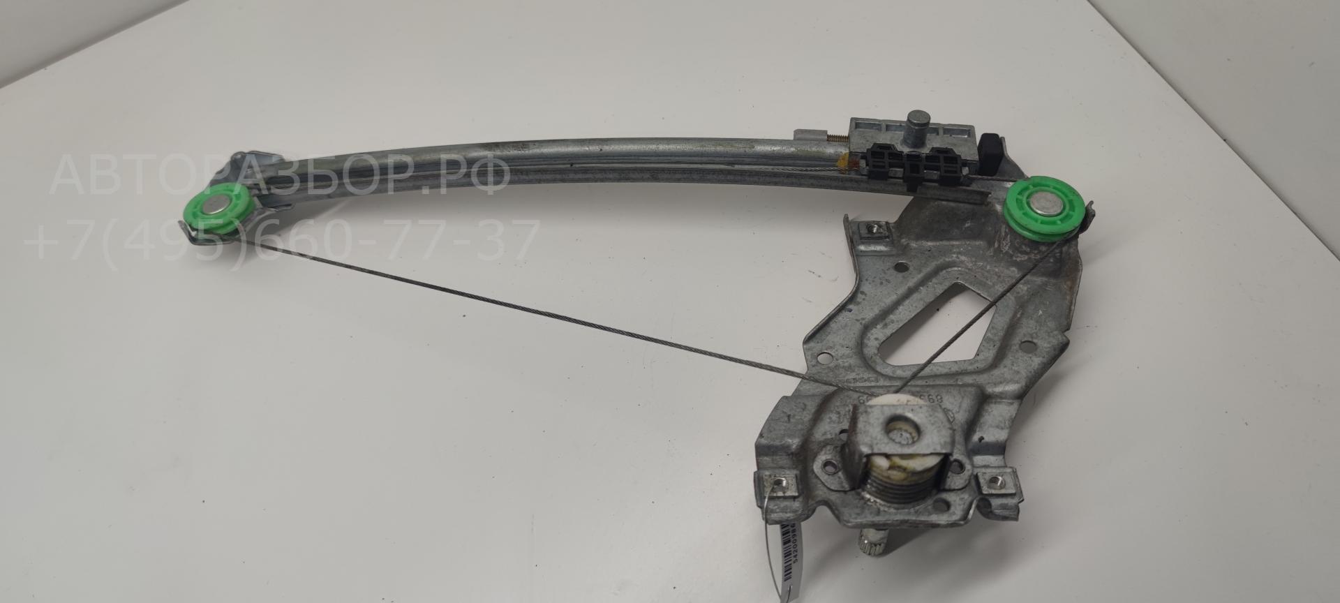 Стеклоподъемник механ. задний левый