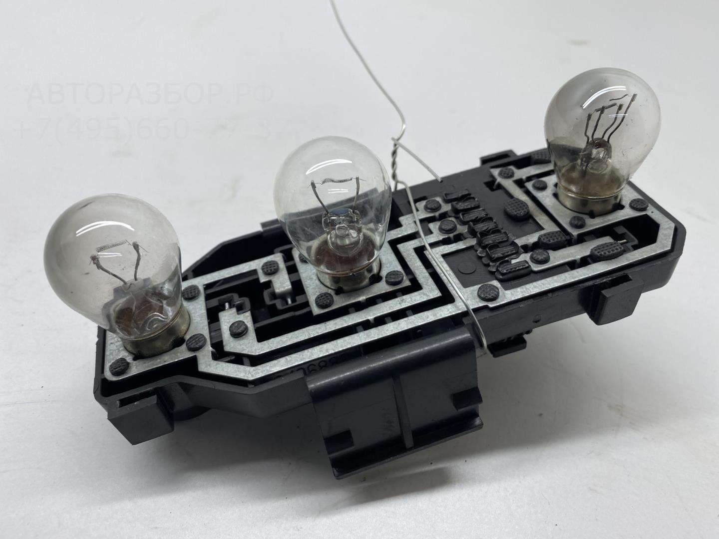 Плата заднего фонаря правого