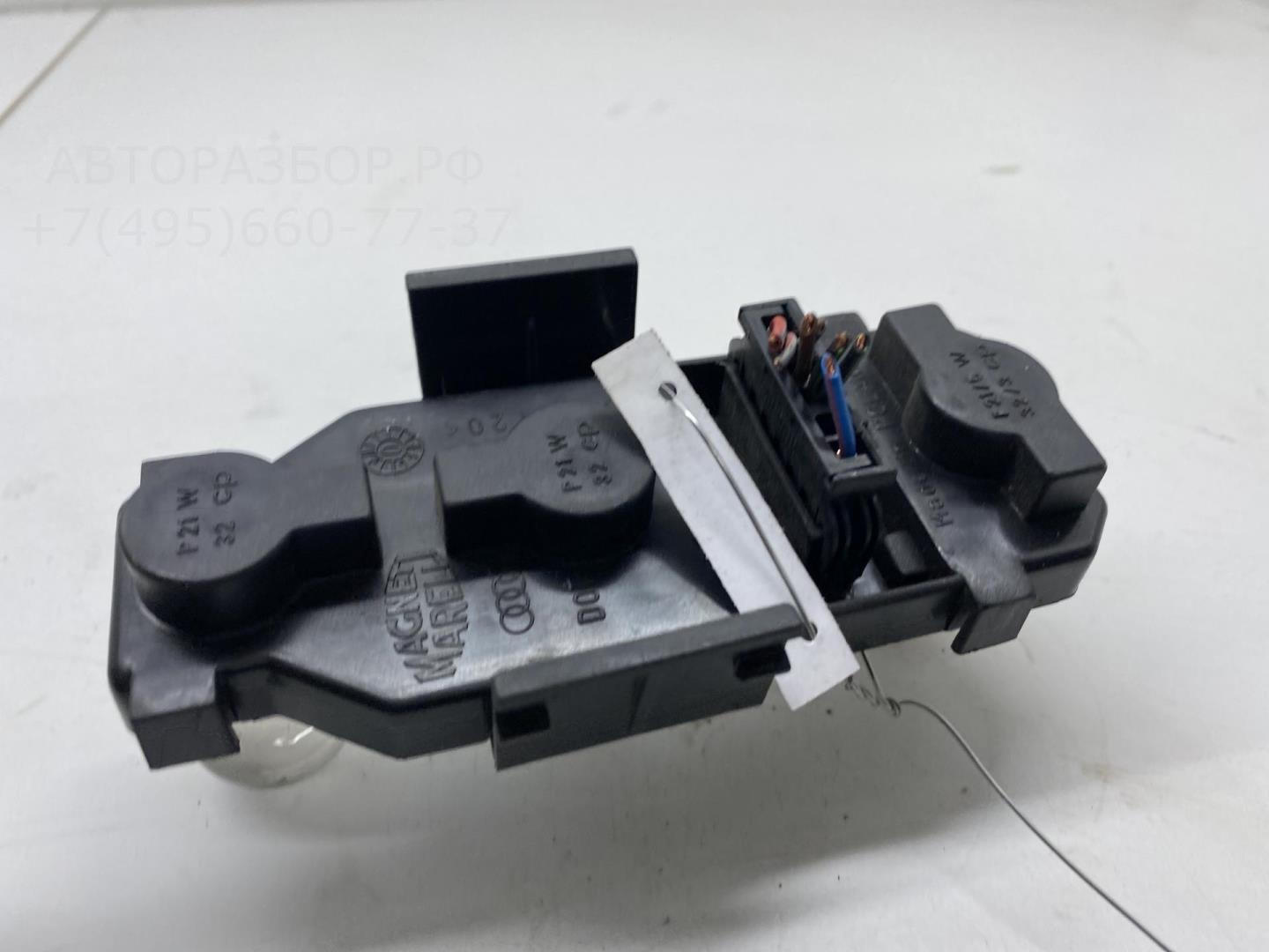 Плата заднего фонаря правого