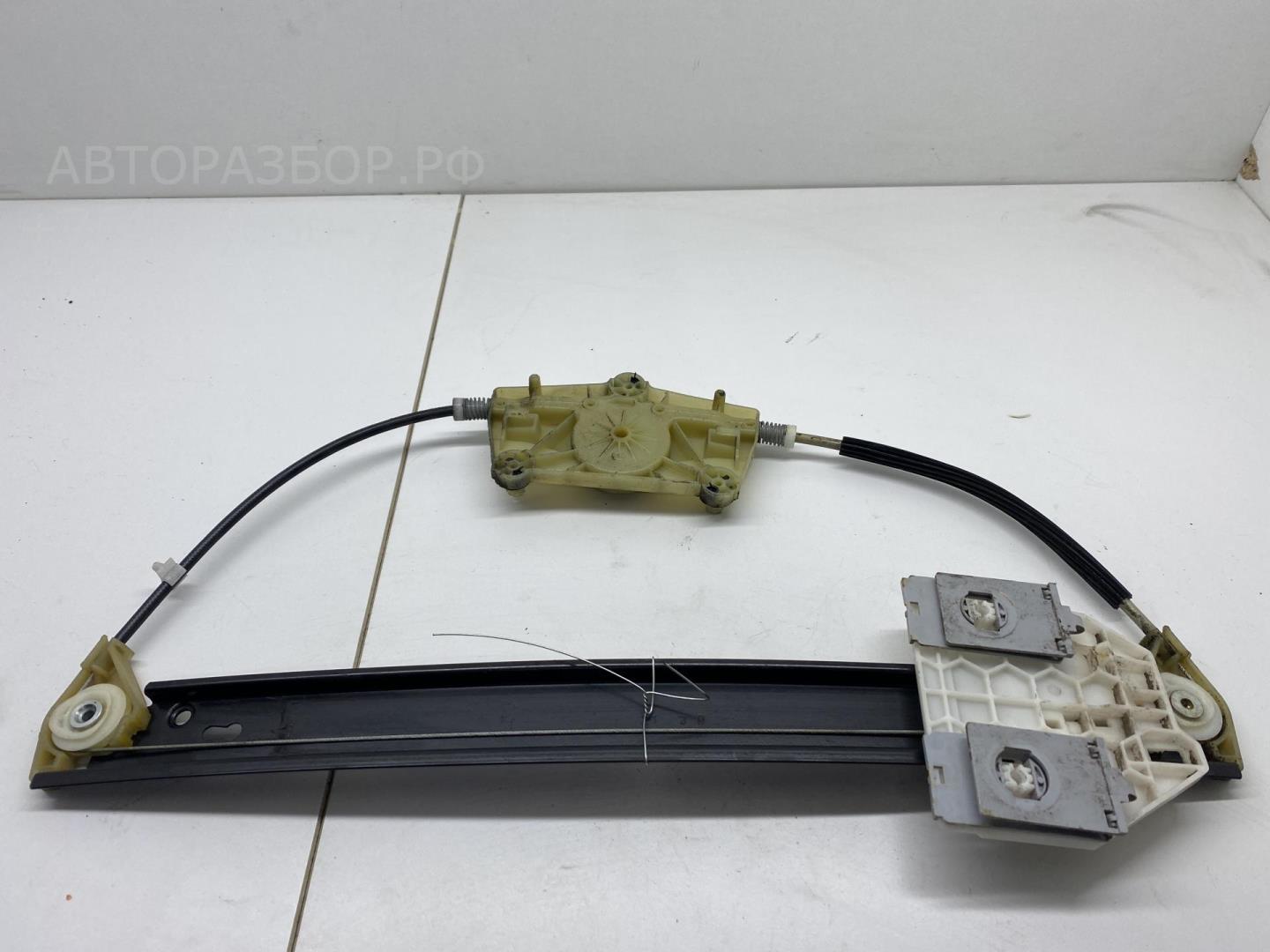 Стеклоподъемник электр. задний правый