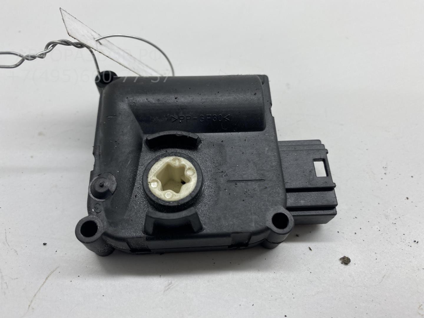 Моторчик заслонки печки