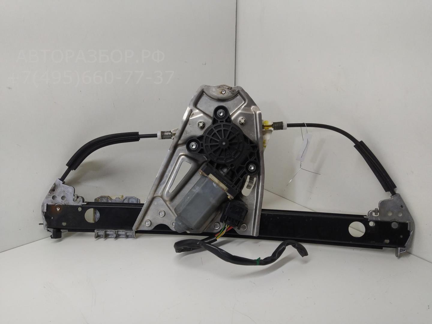 Стеклоподъемник электр. задний правый