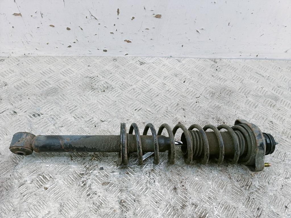 Амортизатор задний правый