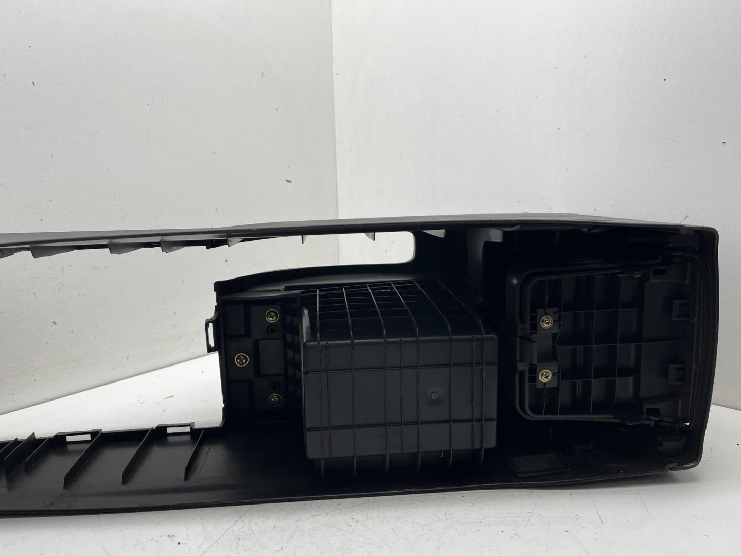 Подлокотник