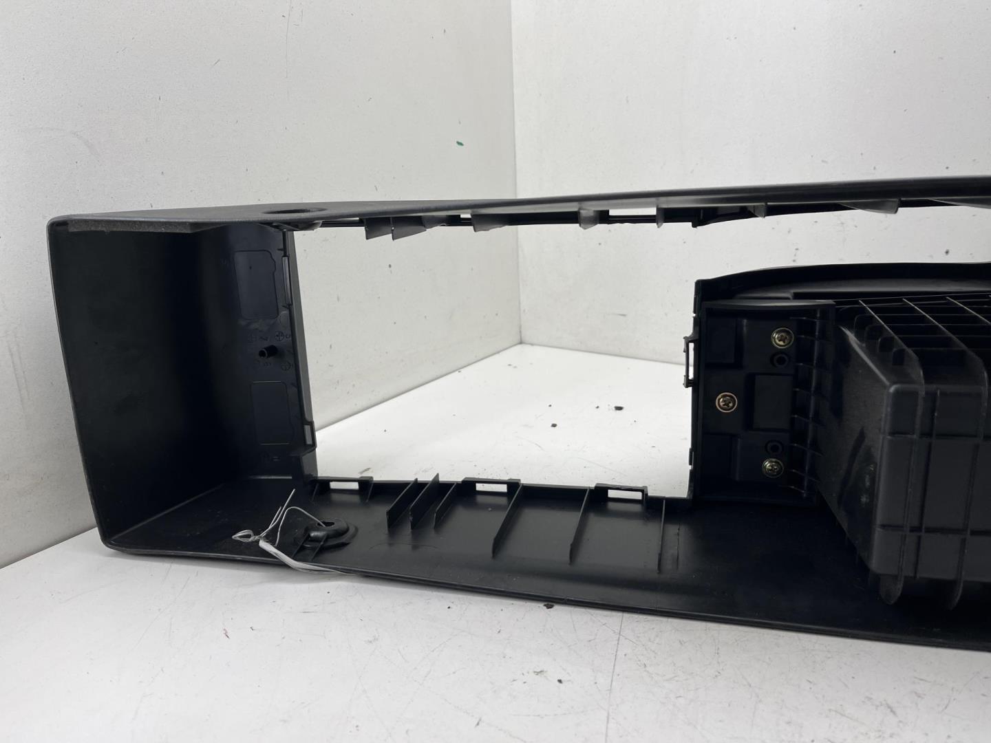 Подлокотник