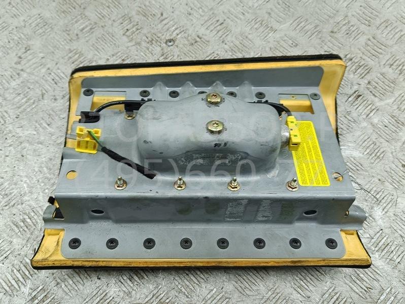 Подушка безопасности пассажирская (в торпедо)