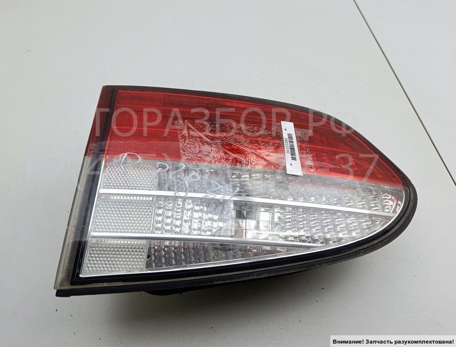 Фонарь задний внутренний правый