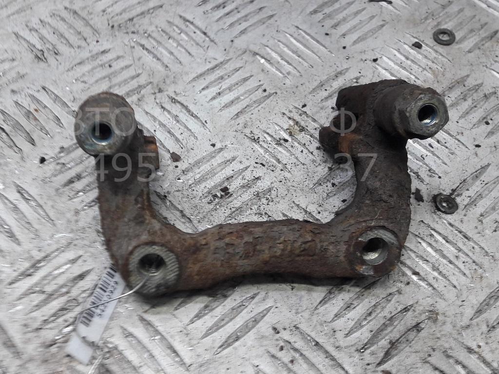 Скоба суппорта заднего