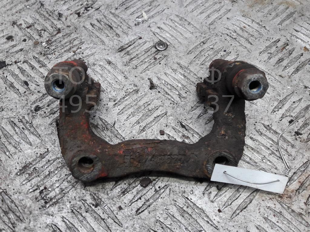 Скоба суппорта заднего