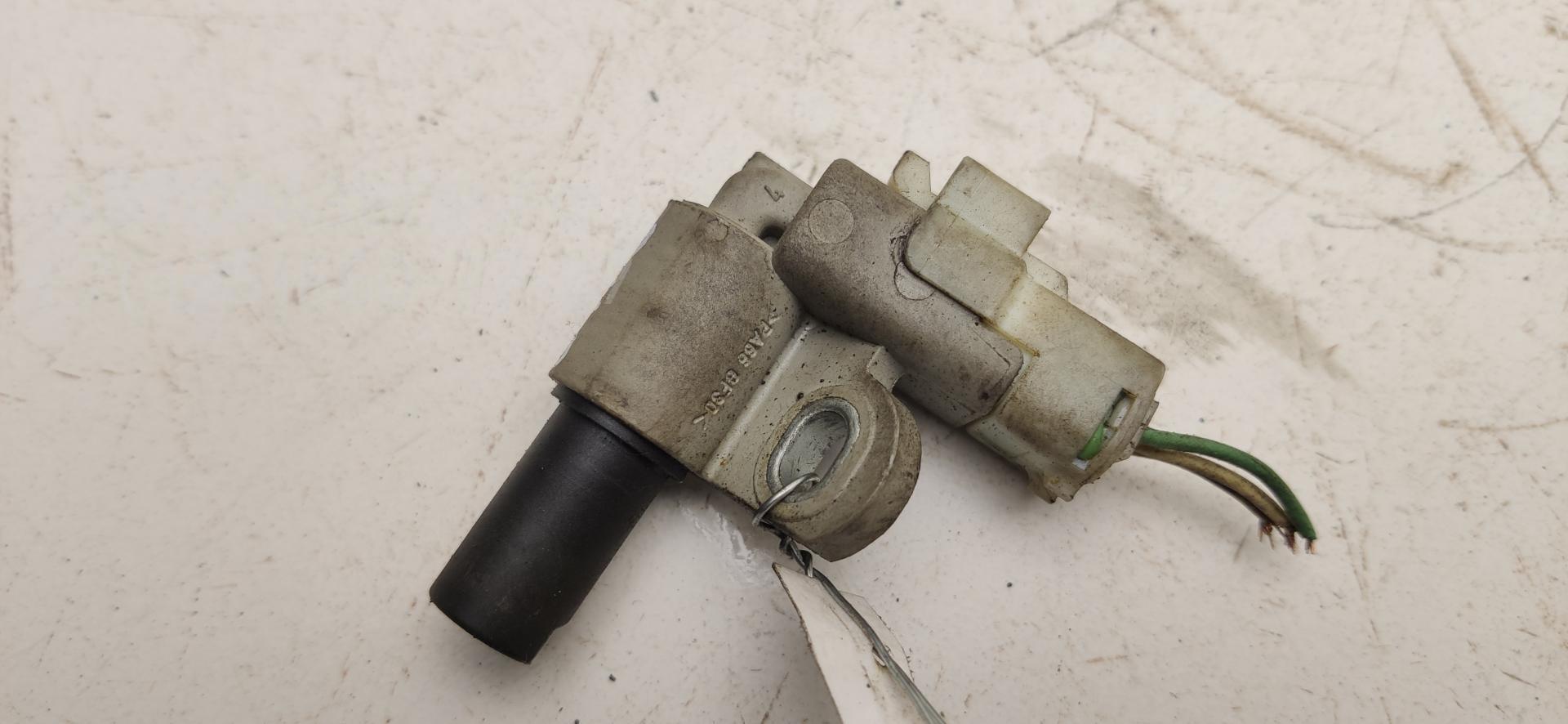 Датчик положения распредвала