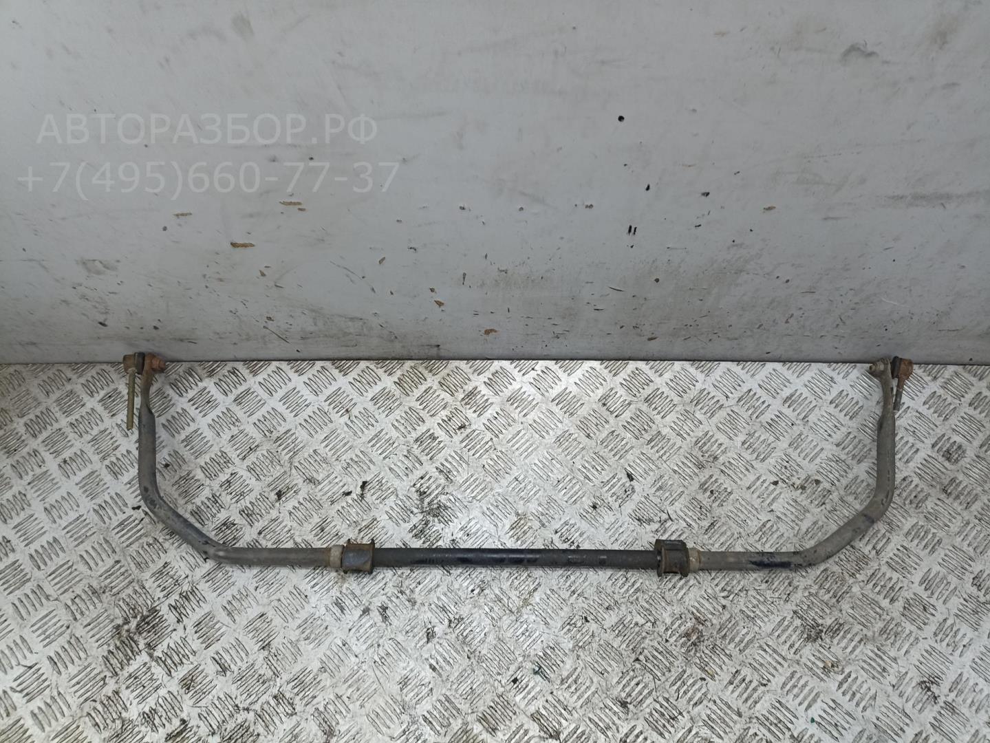 Стабилизатор передний